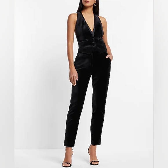 EXPRESS: High Waisted Velvet Cropped Trousers - Picture 5 of 10